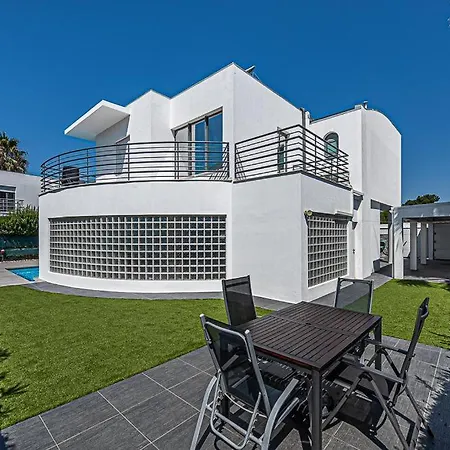 Villa Linda With Private Pool